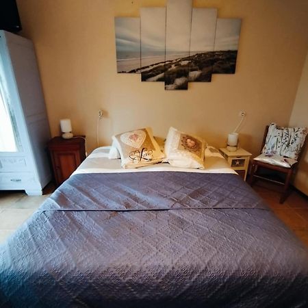 Gite Des Fours Agonges Exteriér fotografie